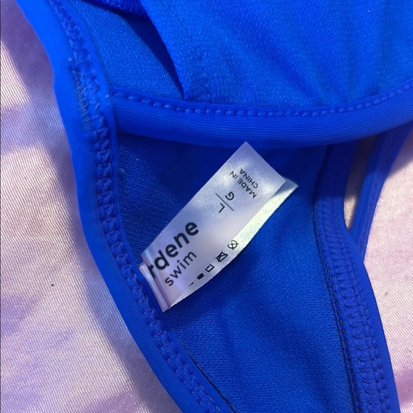 Vibrant Blue Triangle Bikini Top with Molded Cups - Picture 2 of 4